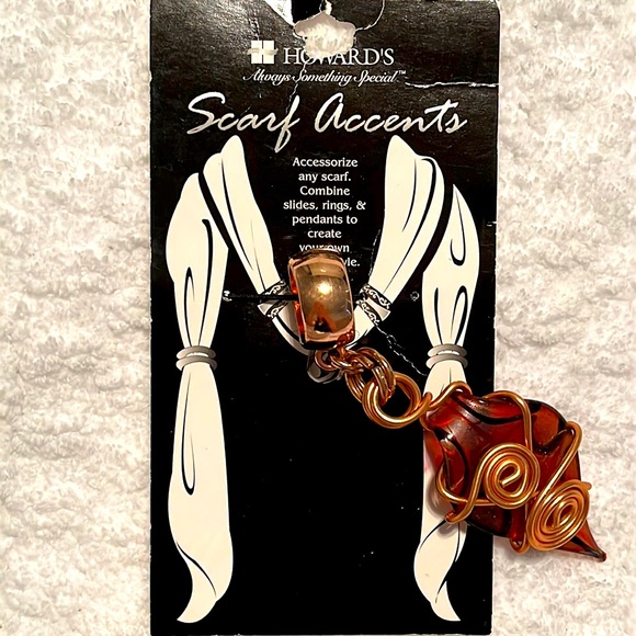 NWT Scarf Slide Accessory - Picture 3 of 9